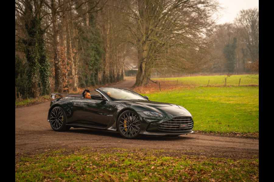 Aston Martin V12 Vantage Roadster | Nr. 211/249 | Pentland Green by Q | Briljant!
