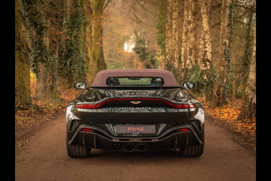 Aston Martin V12 Vantage Roadster | Nr. 211/249 | Pentland Green by Q | Briljant!