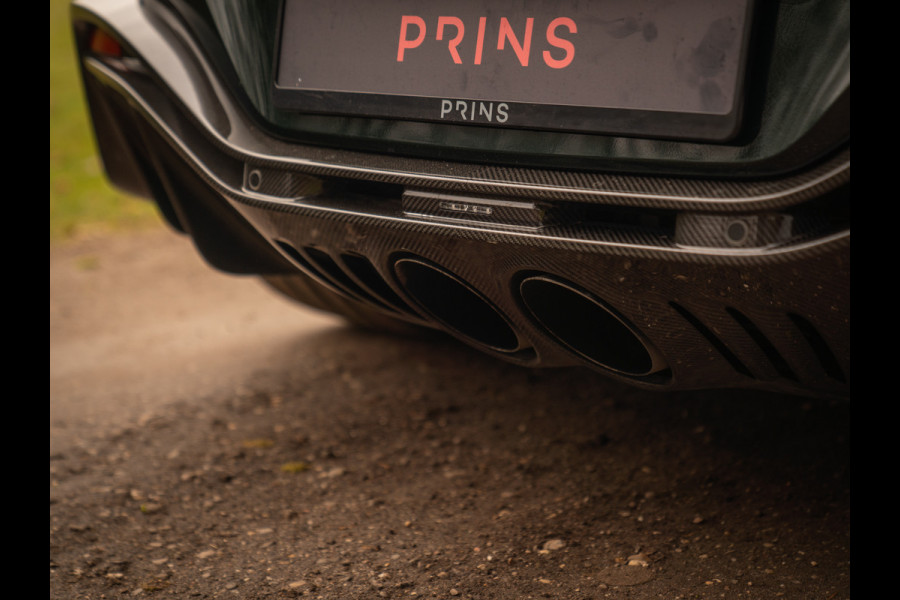 Aston Martin V12 Vantage Roadster | Nr. 211/249 | Pentland Green by Q | Briljant!