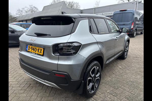 Jeep Avenger Summit 54 kWh |SCI|156pk Automaat | Adaptieve Cruise | Achteruitrijcamera | Elektrische Achterklep