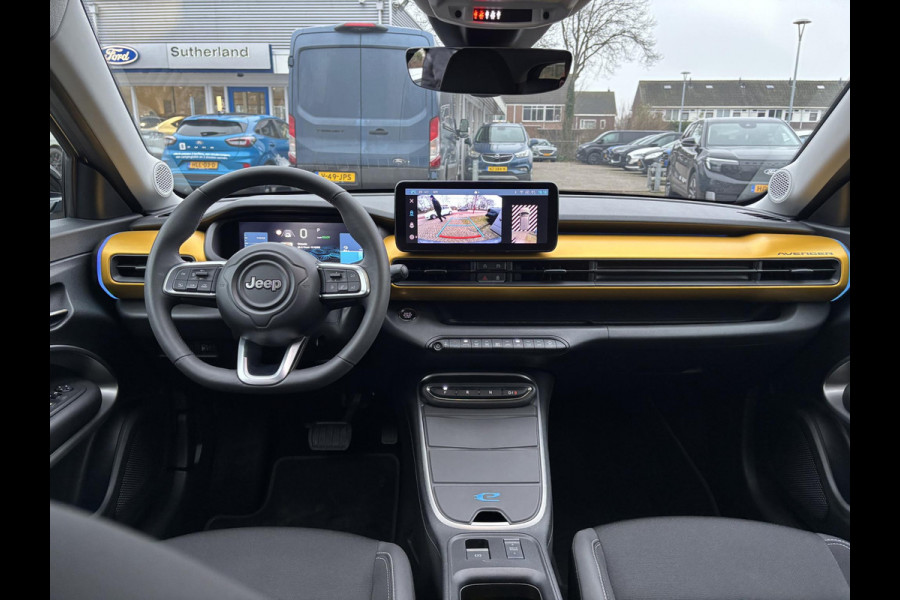 Jeep Avenger Summit 54 kWh |SCI|156pk Automaat | Adaptieve Cruise | Achteruitrijcamera | Elektrische Achterklep