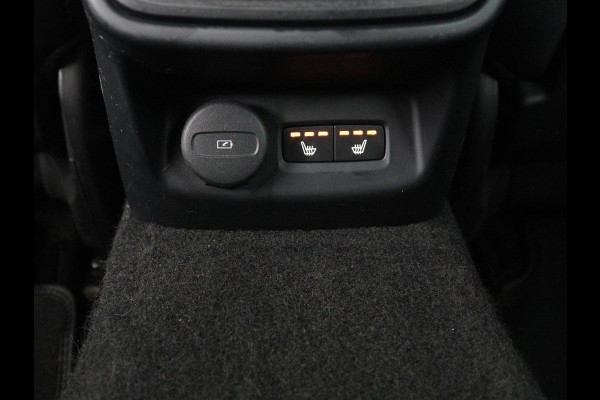 Polestar 2 Long Range Dual Motor Launch Edition 78kWh | Panoramadak | Trekhaak | 360 Camera | Achterbankverwarming | Adaptive cruise | Carplay | Camera | Stoelverwarming | Keyless