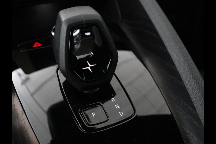 Polestar 2 Long Range Dual Motor Launch Edition 78kWh | Panoramadak | Trekhaak | 360 Camera | Achterbankverwarming | Adaptive cruise | Carplay | Camera | Stoelverwarming | Keyless