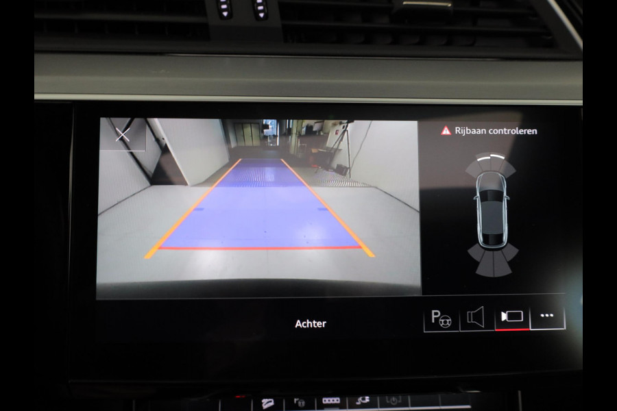 Audi e-tron Sportback 55 quattro S edition 95 kWh 408PK | Panorama dak | Matrix koplampen | S-Line |