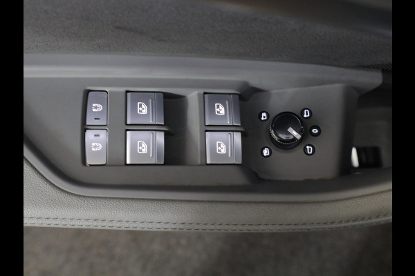 Audi e-tron Sportback 55 quattro S edition 95 kWh 408PK | Panorama dak | Matrix koplampen | S-Line |