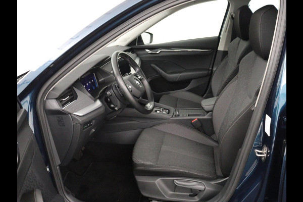 Škoda Octavia 1.0 e-TSI Business Edition Plus | Trekhaak | Stoelverwarming | Adaptive cruise | Camera | Carplay | Navigatie | 18'' | Side Assist | Keyless | Full LED