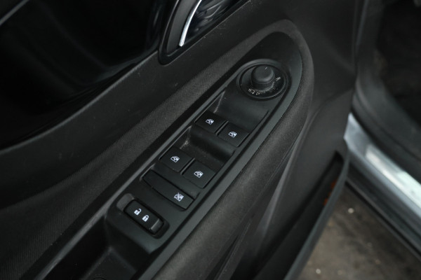 Opel Mokka 1.4 Turbo Innovation Automaat, Navigatie, camera, airco