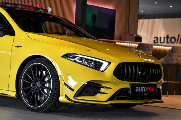 Mercedes-Benz A-Klasse AMG 35 4MATIC Edition 1 Aero. Schaal, Pano, Perf stuur, Keyless, Camera, Dodeh, CarPlay, Sfeer!