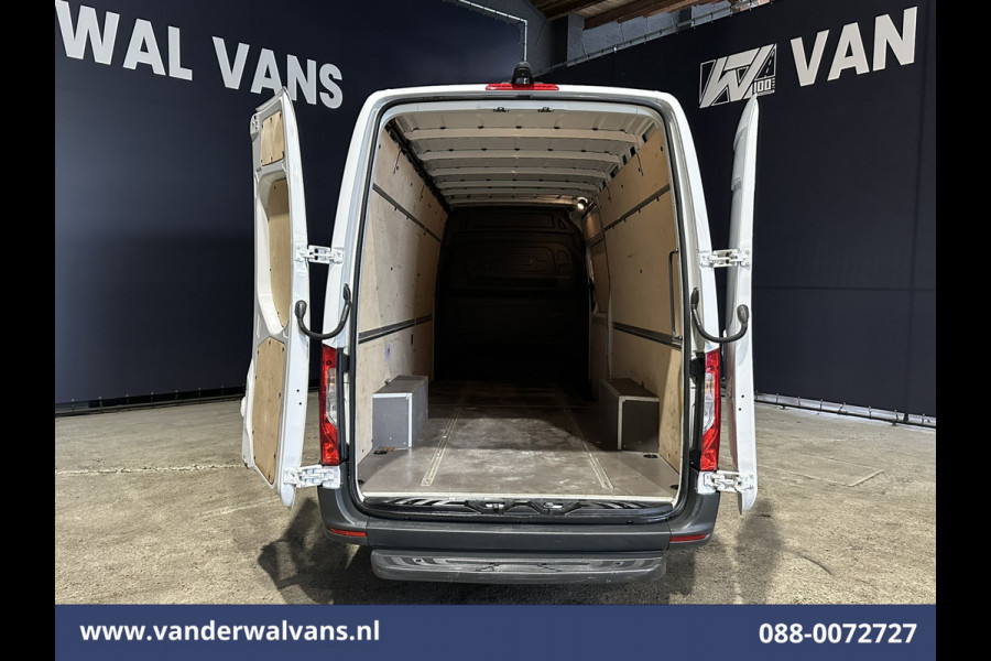 Mercedes-Benz Sprinter 317 CDI 170pk L3H2 Euro6 Airco | Camera | Apple Carplay | Cruisecontrol | Chauffeursstoel Stoelverwarming, Android Auto, Bijrijdersbank