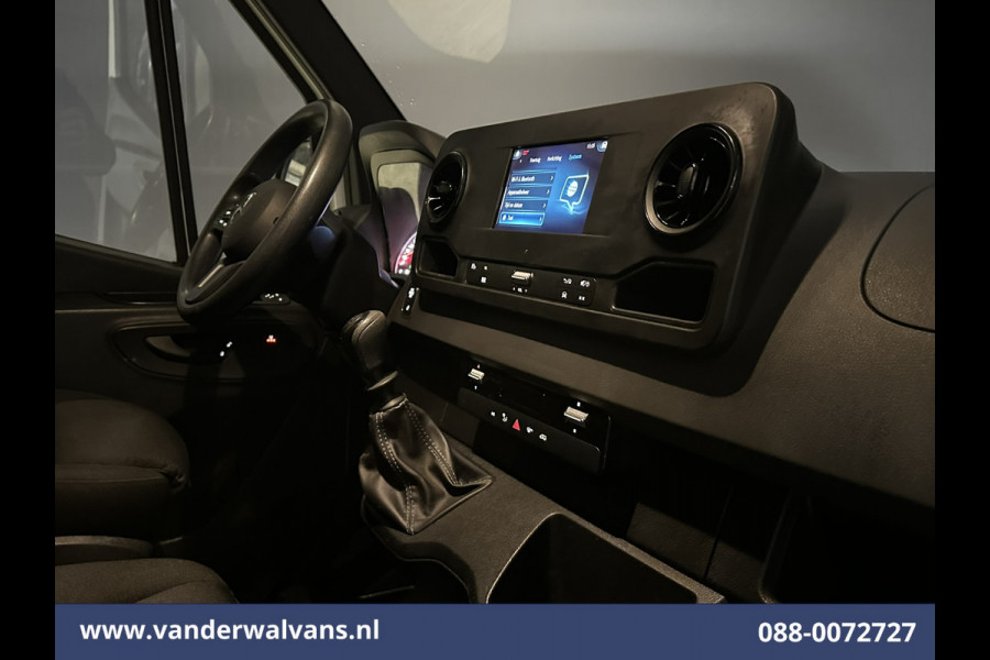 Mercedes-Benz Sprinter 317 CDI 170pk L3H2 Euro6 Airco | Camera | Apple Carplay | Cruisecontrol | Chauffeursstoel Stoelverwarming, Android Auto, Bijrijdersbank