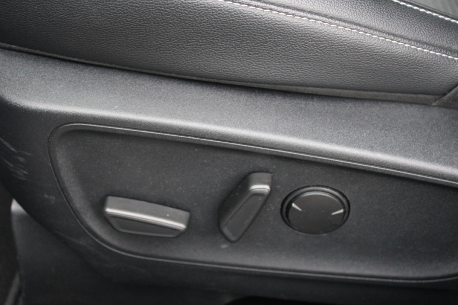 Ford Kuga 1.5 EcoBoost Titanium X | Trekhaak | Adaptive cruise control | Dodehoeksensoren | Camera