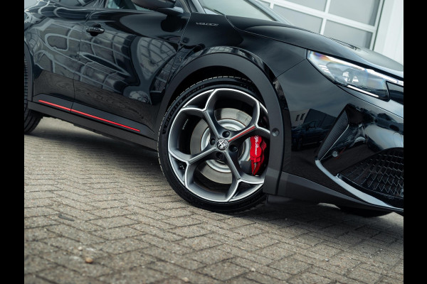 Alfa Romeo junior Elettrica Veloce 54 kWh | 280pk | Clima | Navi | Adapt. Cruise | Keyless | Camera | BSM