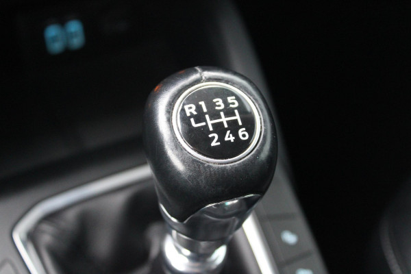 Ford Kuga 1.5 EcoBoost Titanium X | Trekhaak | Adaptive cruise control | Dodehoeksensoren | Camera