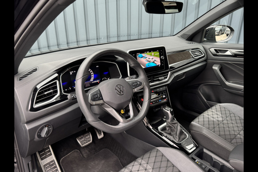 Volkswagen T-Roc 1.5 TSI R-Line Business | Black Style | Trekhaak afnb. | 19'' | IQ Light | Side Assist | Prijs Rijklaar!!