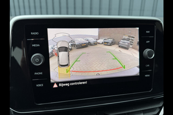 Volkswagen T-Roc 1.5 TSI R-Line Business | Black Style | Trekhaak afnb. | 19'' | IQ Light | Side Assist | Prijs Rijklaar!!