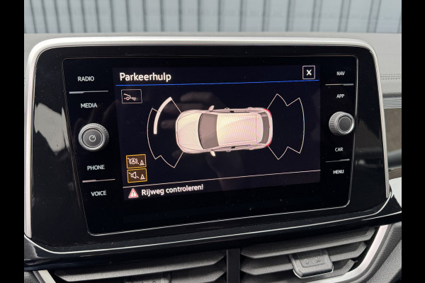 Volkswagen T-Roc 1.5 TSI R-Line Business | Black Style | Trekhaak afnb. | 19'' | IQ Light | Side Assist | Prijs Rijklaar!!