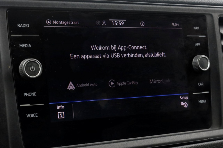 Volkswagen Crafter 35 2.0 TDI 140pk Bakwagen met laadklep en zijdeur 09-2022