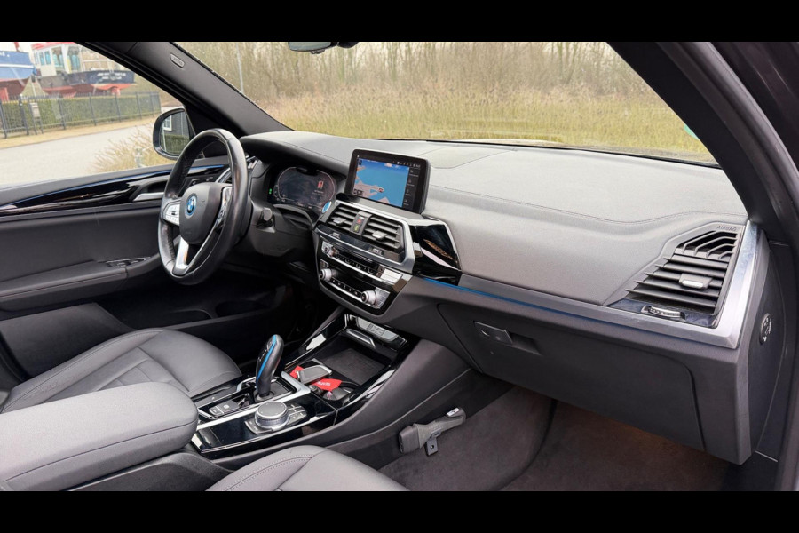 BMW iX3 Executive 80 kWh PANORAMADAK LEER APPLE-CARPLAY LED-XENON