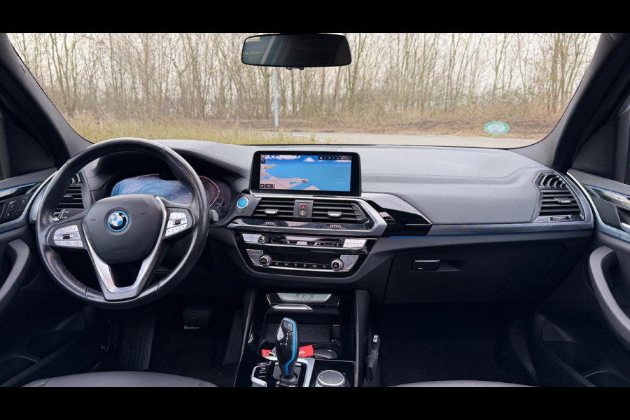 BMW iX3 Executive 80 kWh PANORAMADAK LEER APPLE-CARPLAY LED-XENON