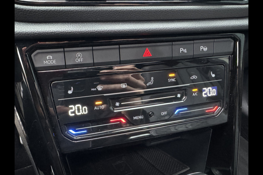 Volkswagen T-Roc 1.5 TSI R-Line Business | Trekhaak afnb. | Panodak | Keyless | Side Assist | Elk. A-klep | IQ Light | Prijs Rijklaar!!