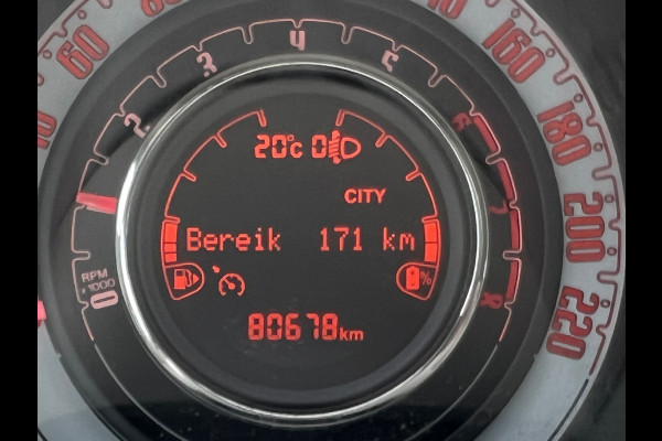 Fiat 500 1.0 Hybrid Lounge 80.000 km NL-AUTO-NAP.