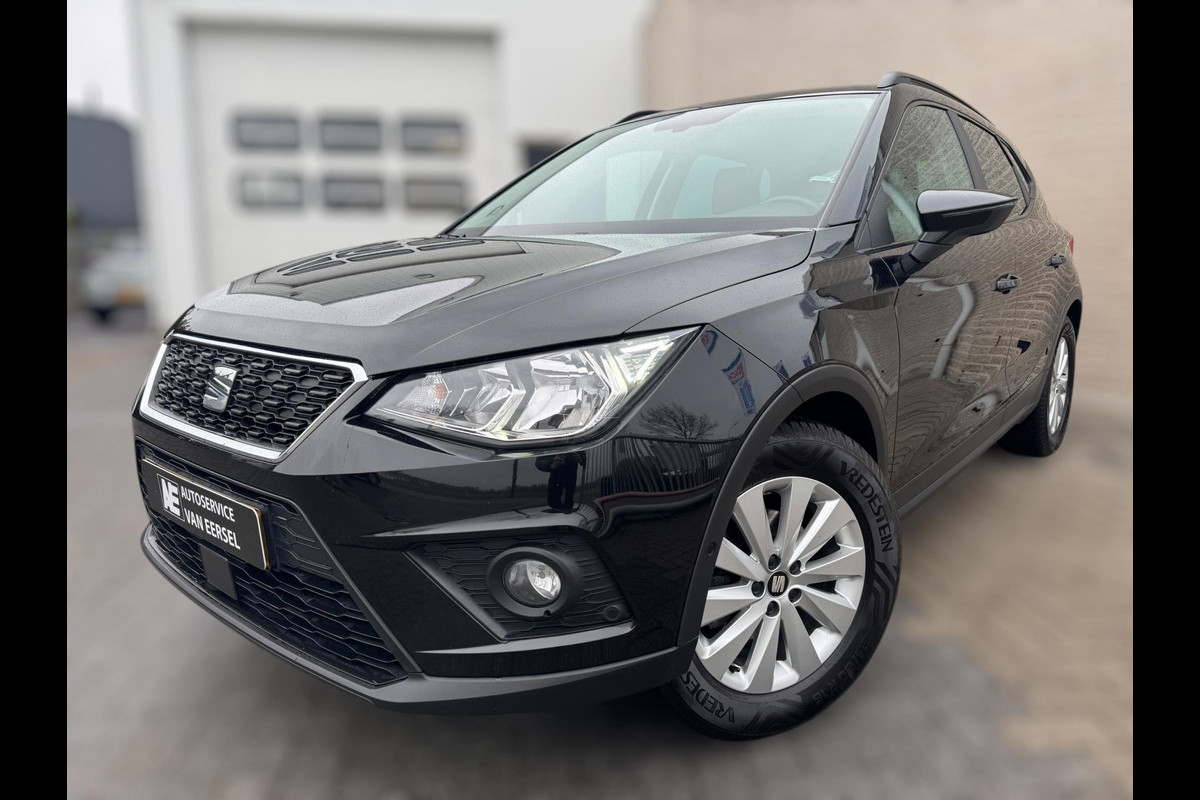 Seat Arona 1.0 TSI Style Business Intense CAMERA / NAVIGATIE / ADAPT. CRUISE / 4-SEIZ BANDEN / HOGE INSTAP /PDC RONDOM / BLINDSPOT