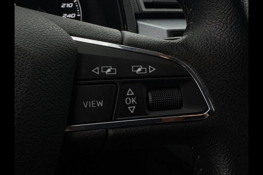 Seat Arona 1.0 TSI Style Business Intense CAMERA / NAVIGATIE / ADAPT. CRUISE / 4-SEIZ BANDEN / HOGE INSTAP /PDC RONDOM / BLINDSPOT
