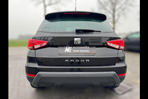 Seat Arona 1.0 TSI Style Business Intense CAMERA / NAVIGATIE / ADAPT. CRUISE / 4-SEIZ BANDEN / HOGE INSTAP /PDC RONDOM / BLINDSPOT
