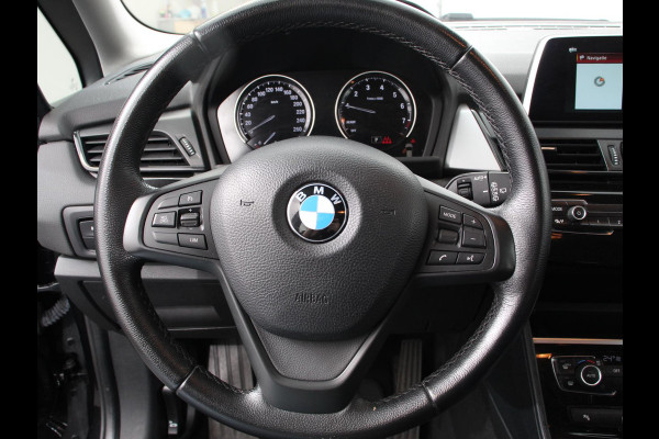 BMW 2 Serie Gran Tourer 218i 7p. Executive Launch Edition | Cruise control | Climate control | Parkeersensoren | Navigatie | Achteruitrijcamera | LED | Lichtmetalen velgen