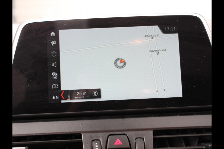 BMW 2 Serie Gran Tourer 218i 7p. Executive Launch Edition | Cruise control | Climate control | Parkeersensoren | Navigatie | Achteruitrijcamera | LED | Lichtmetalen velgen