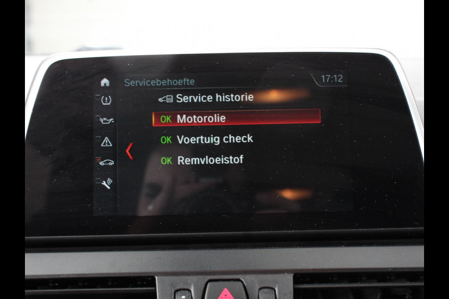 BMW 2 Serie Gran Tourer 218i 7p. Executive Launch Edition | Cruise control | Climate control | Parkeersensoren | Navigatie | Achteruitrijcamera | LED | Lichtmetalen velgen