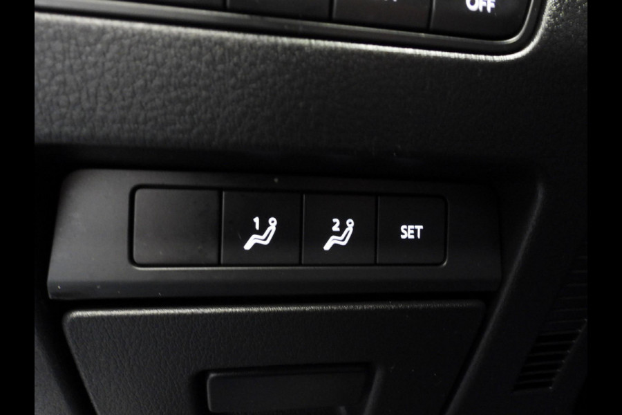 Mazda 3 2.0 e-SkyActiv-X 180PK Comfort Bose LEER/MEMORY/HEAD-UP/LED/18"LMV!