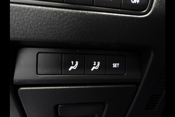 Mazda 3 2.0 e-SkyActiv-X 180PK Comfort Bose LEER/MEMORY/HEAD-UP/LED/18"LMV!