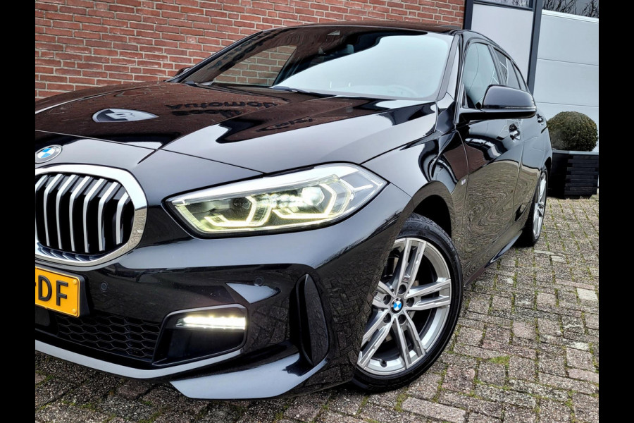 BMW 1-serie 118i M-sport Pano Camera Stuurverw. HIFI [1e eig. BTW NL NAP]