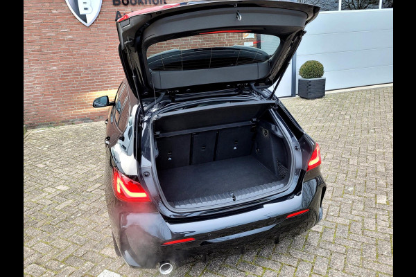 BMW 1-serie 118i M-sport Pano Camera Stuurverw. HIFI [1e eig. BTW NL NAP]