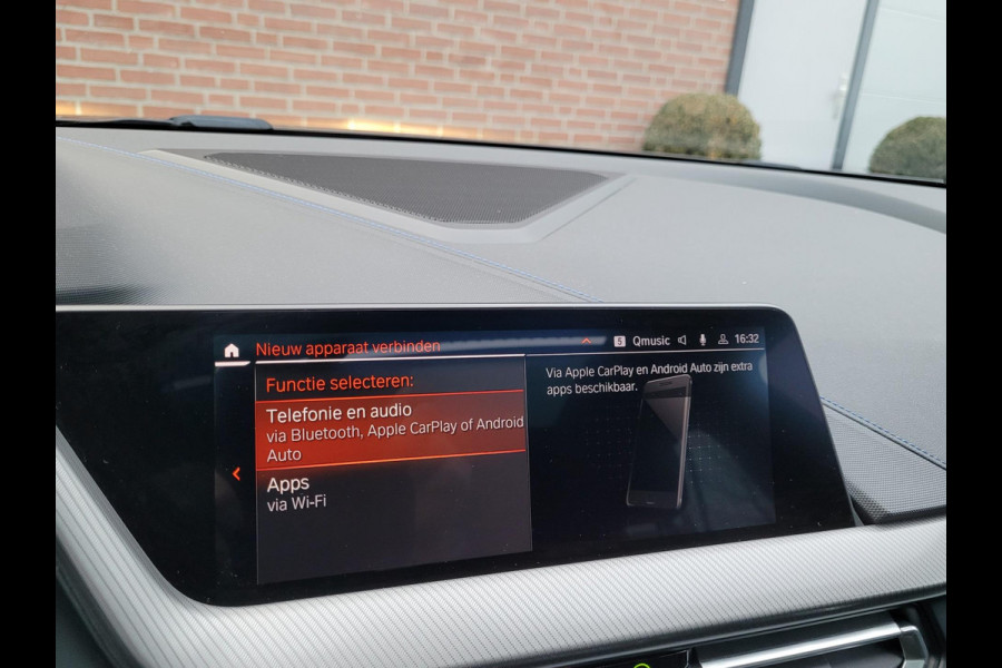 BMW 1-serie 118i M-sport Pano Camera Stuurverw. HIFI [1e eig. BTW NL NAP]