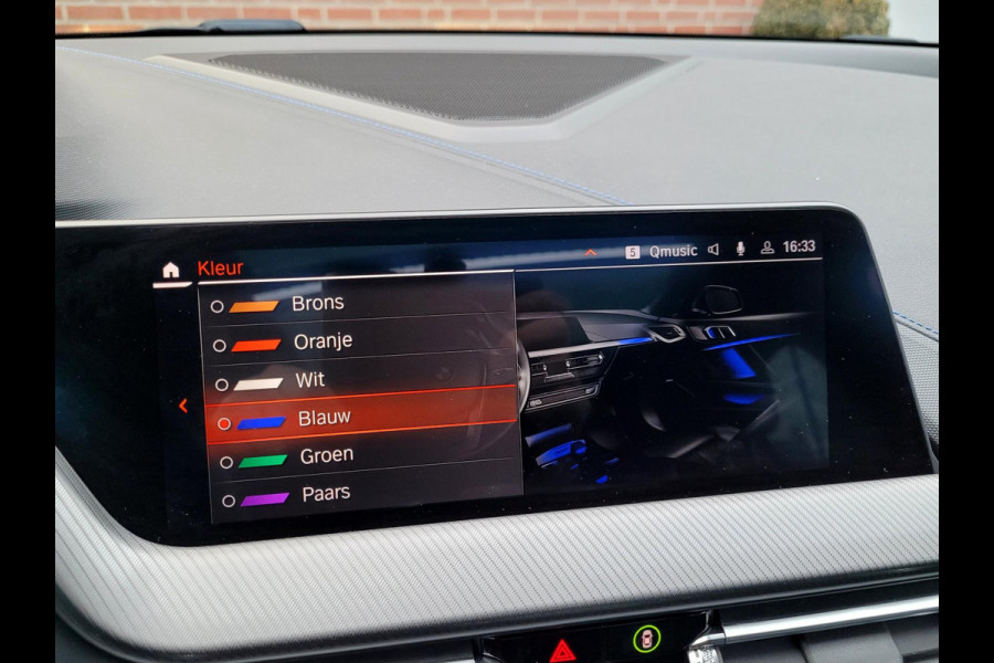 BMW 1-serie 118i M-sport Pano Camera Stuurverw. HIFI [1e eig. BTW NL NAP]