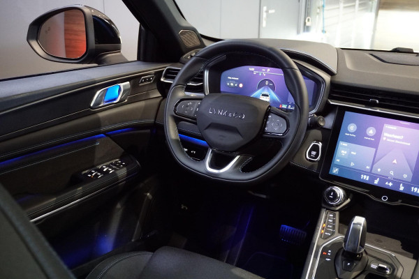 Lynk & Co 01 1.5 + 360 CAMERA / PANORAMADAK / INFINITY AUDIO