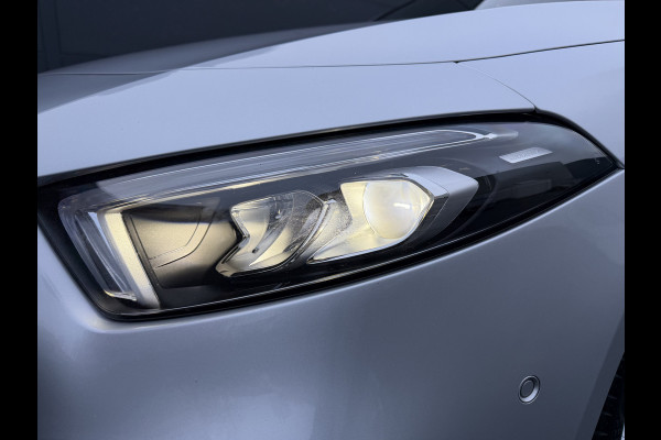 Mercedes-Benz A-Klasse 220 Advantage (Trekhaak - Automatische Airco - Navigatie - LED - Stoelverwarming - Camera - Parkeersensoren V+A)