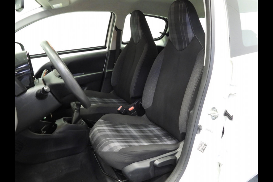 Peugeot 108 1.0 e-VTi Active Premium AIRCO/BLUETOOTH!