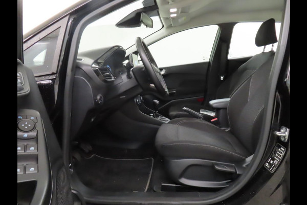 Ford Fiesta 1.0 EcoBoost Hybrid Titanium Airco ECC Navi Carplay Full LED PDC Achter Cruise Control