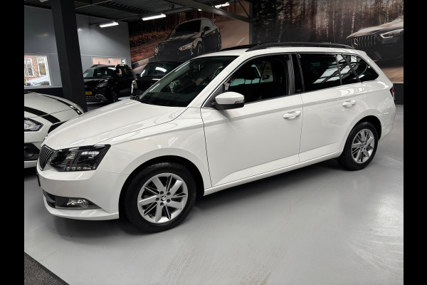 Škoda Fabia Combi 1.0 TSI Ambition / Panorama dak / Trekhaak