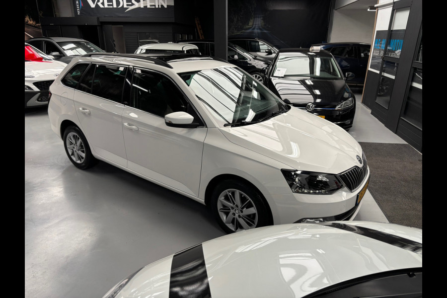 Škoda Fabia Combi 1.0 TSI Ambition / Panorama dak / Trekhaak