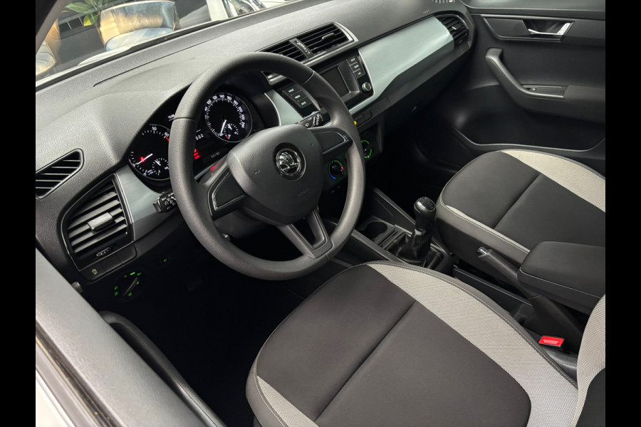 Škoda Fabia Combi 1.0 TSI Ambition / Panorama dak / Trekhaak