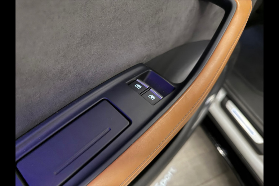 Audi RSQ8 4.0 TFSI quattro Pano|Ceramic|B&O 3D|HuD|Trekhaak