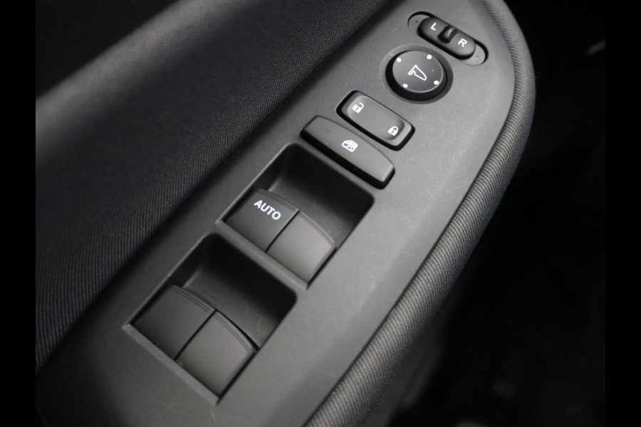 Honda Jazz 1.5 HEV ELEGANCE BI-TONE 1e EIG . GARANTIE 2033* STOELVERWARMING . CRUISE CONTROL . BLUETOOTH . ELEKTRISCHE RAMEN V+A