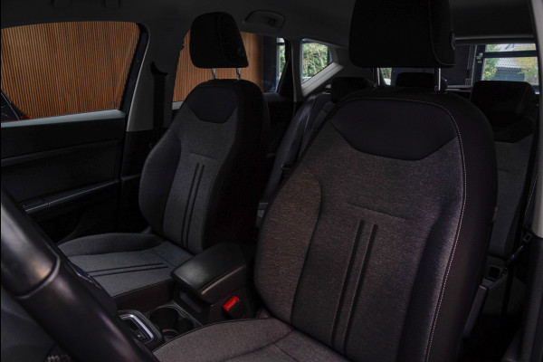 Seat Ateca 1.5 TSI Style. Navi ACC 360° Camera Beats Audio Stuur- & stoelverwarming Cruise PDC LM velgen