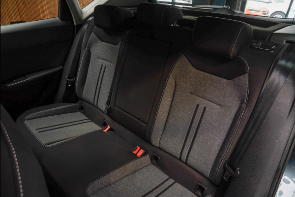 Seat Ateca 1.5 TSI Style. Navi ACC 360° Camera Beats Audio Stuur- & stoelverwarming Cruise PDC LM velgen