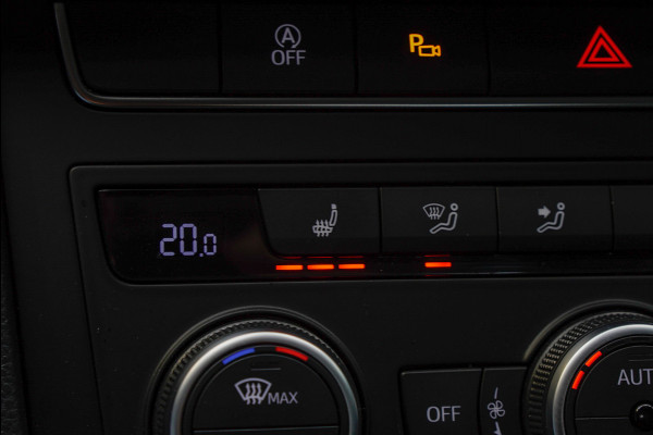 Seat Ateca 1.5 TSI Style. Navi ACC 360° Camera Beats Audio Stuur- & stoelverwarming Cruise PDC LM velgen