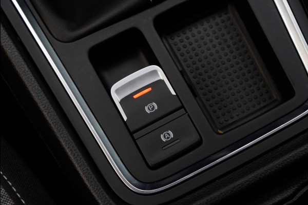 Seat Ateca 1.5 TSI Style. Navi ACC 360° Camera Beats Audio Stuur- & stoelverwarming Cruise PDC LM velgen